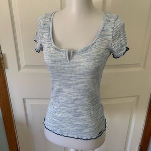 Hollister size m medium blue marbled top shirt